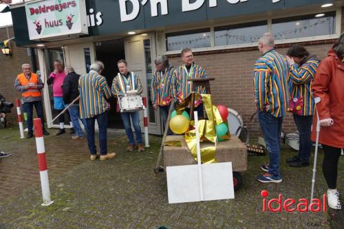 Carnavalsoptocht in Velswijk (03-02-2024)