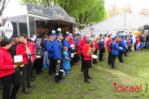 Prachtige begin Koningsdag en Aubade in Hengelo - deel 3 (27-04-2024)