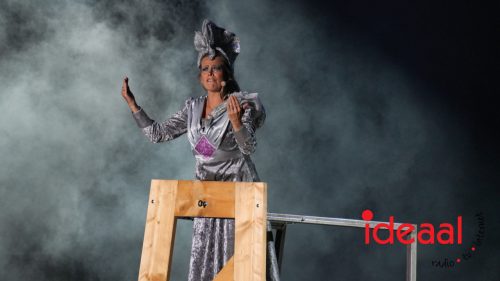 Luna - Life is a mystery (05-08-2025)