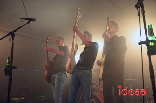 Feest in de tent bij Theun (26-10-2025)