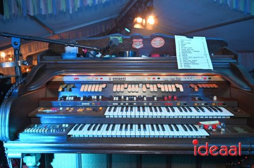 Feest in de tent bij Theun (26-10-2025)