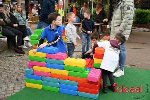 Koningsdag in Zelhem - deel 1 (27-04-2024)