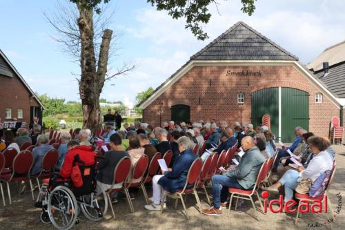 Dialect kerkdienst bij Museum Smedekinck (02-07-2023)