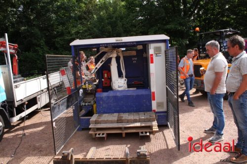 Machinaal straten in Ulft (10-07-2025)