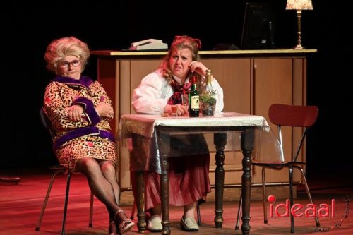 Toneelvereniging ONA Bedt & Bubbels - deel 2 (14-06-2025)