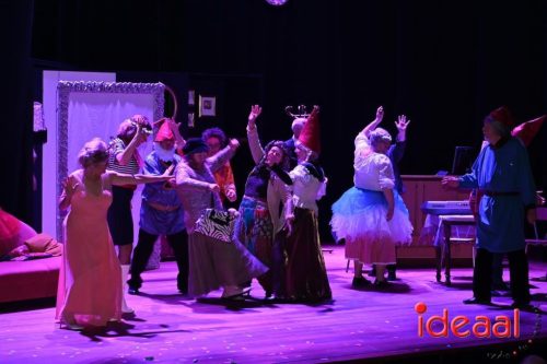 Toneelvereniging ONA Bedt & Bubbels - deel 2 (14-06-2025)