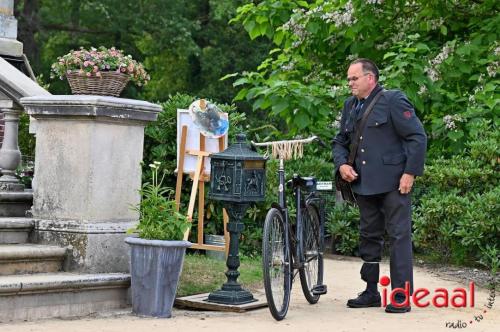 Openluchtspel "Hoezo Familie!"in Laren - deel 1 (08-07-2023)