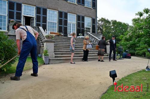 Openluchtspel "Hoezo Familie!"in Laren - deel 1 (08-07-2023)