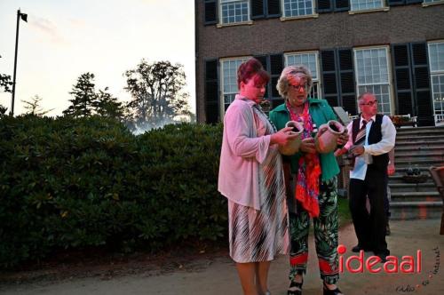 Openluchtspel "Hoezo Familie!"in Laren - deel 2 (08-07-2023)