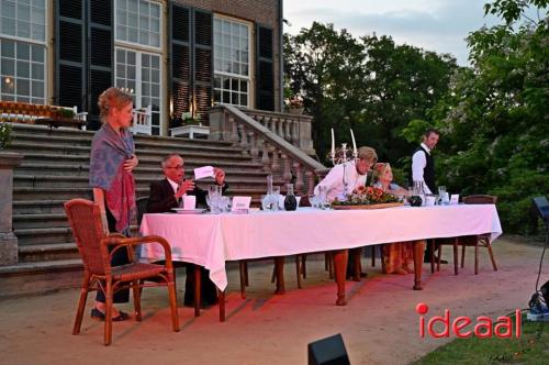 Openluchtspel "Hoezo Familie!"in Laren - deel 2 (08-07-2023)