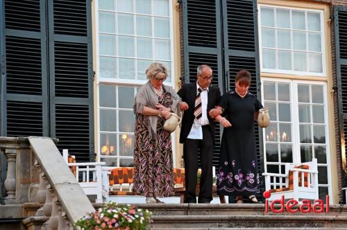 Openluchtspel "Hoezo Familie!"in Laren - deel 2 (08-07-2023)