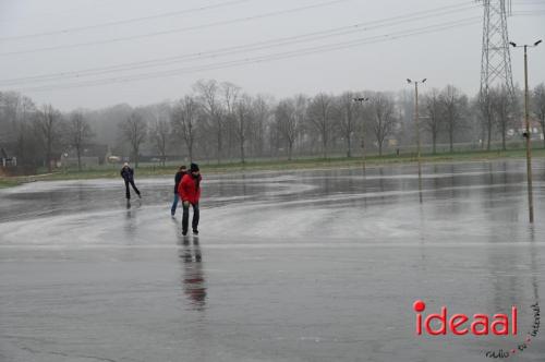 Schaatsen in Almen - IJsbaan De Vetweide (11-01-2024)
