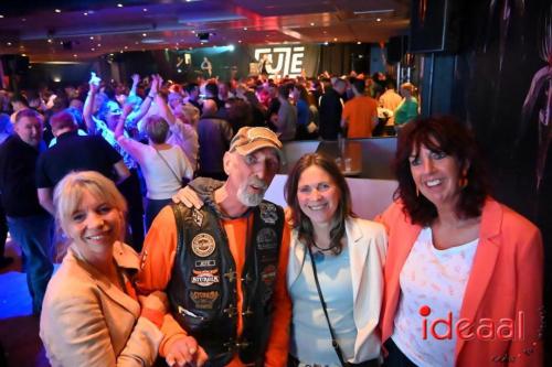 Koningsdag in Laren - deel 2 (27-04-2024)