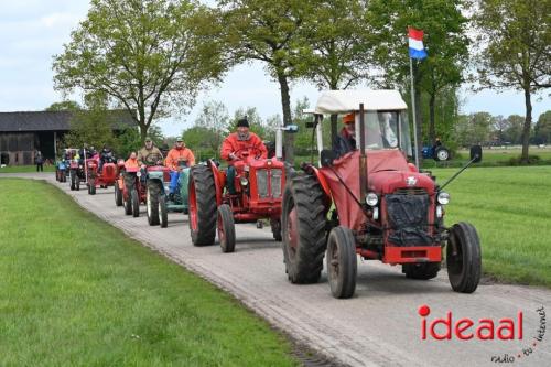 Koningsrit in Laren (27-04-2024)