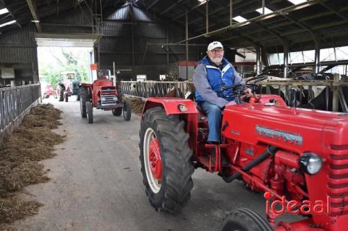 Koningsrit in Laren (27-04-2024)