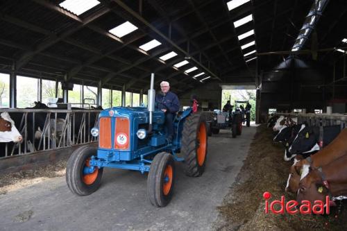 Koningsrit in Laren (27-04-2024)