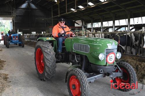 Koningsrit in Laren (27-04-2024)