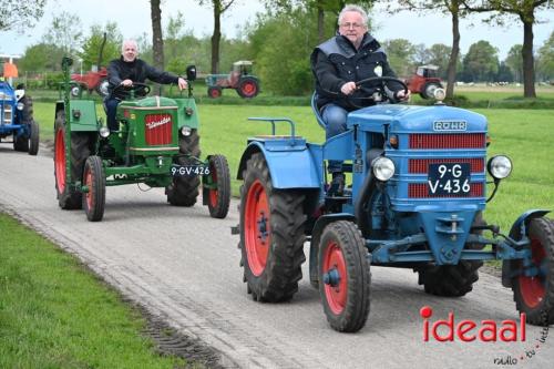 Koningsrit in Laren (27-04-2024)