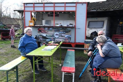Oefenploegen bij aspergebedrijf Ten Broeke (04-04-2026)