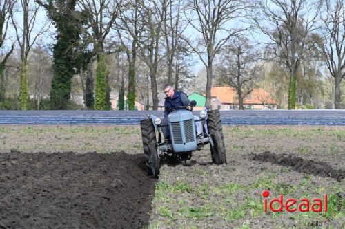Oefenploegen bij aspergebedrijf Ten Broeke (04-04-2026)