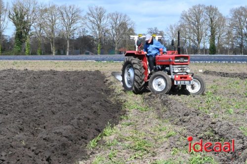 Oefenploegen bij aspergebedrijf Ten Broeke (04-04-2026)
