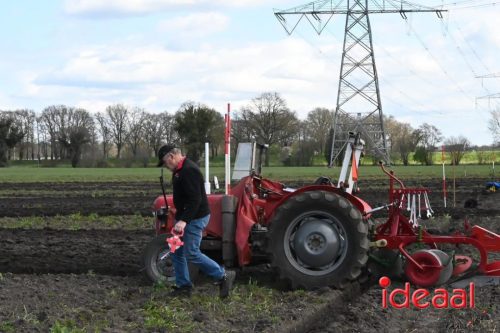 Oefenploegen bij aspergebedrijf Ten Broeke (04-04-2026)