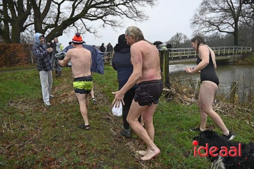 Nieuwjaarsduik bij Beekvliet (01-01-2026)