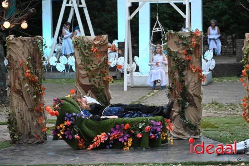 Openluchtspel Lochem Midzomernachtsdroom - deel 2 (19-06-2024)