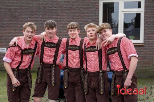 Carnaval in Neede - optocht - deel 1 (11-02-2024)