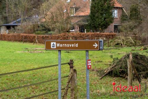 Vertrekkende campinggasten in Warnsveld (09-12-2023)