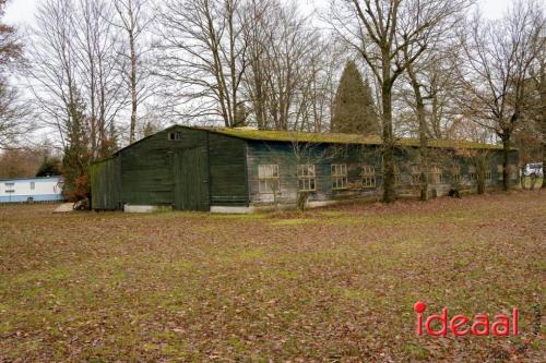 Vertrekkende campinggasten in Warnsveld (09-12-2023)