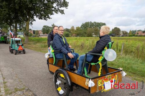 Optocht Veldhoeksfeest 2023 - deel 2 (23-09-2023)