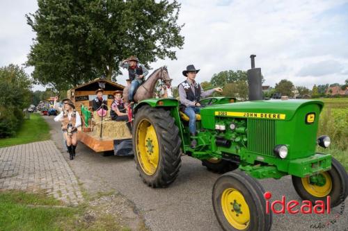 Optocht Veldhoeksfeest 2023 - deel 2 (23-09-2023)