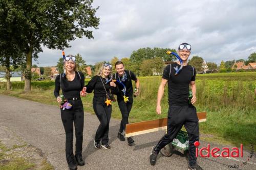 Optocht Veldhoeksfeest 2023 - deel 2 (23-09-2023)