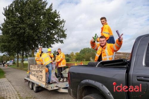 Optocht Veldhoeksfeest 2023 - deel 2 (23-09-2023)