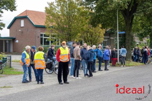 Optocht Veldhoeksfeest 2023 - deel 2 (23-09-2023)