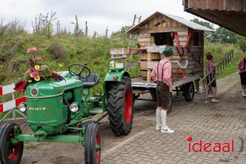 Optocht Veldhoeksfeest 2023 - deel 1 (23-09-2023)