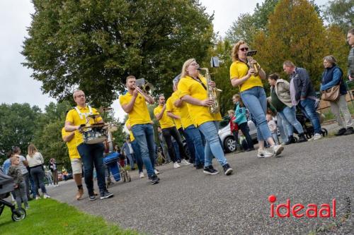 Optocht Veldhoeksfeest 2023 - deel 2 (23-09-2023)