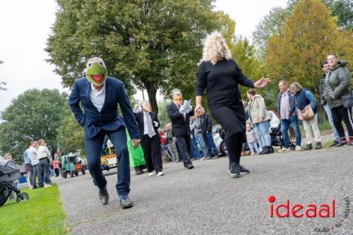 Optocht Veldhoeksfeest 2023 - deel 2 (23-09-2023)