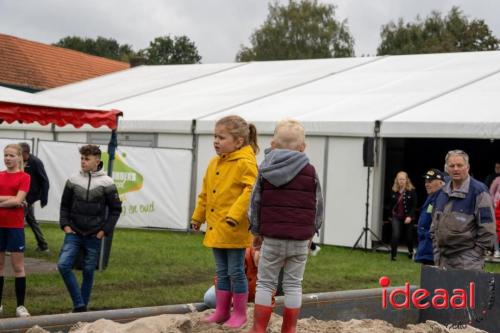 Optocht Veldhoeksfeest 2023 - deel 2 (23-09-2023)