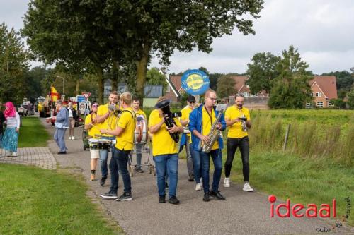 Optocht Veldhoeksfeest 2023 - deel 1 (23-09-2023)