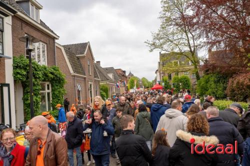 Koningsdag in Warnsveld - deel 1 (27-04-2024)