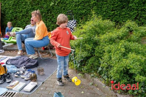 Koningsdag in Warnsveld - deel 2 (27-04-2024)