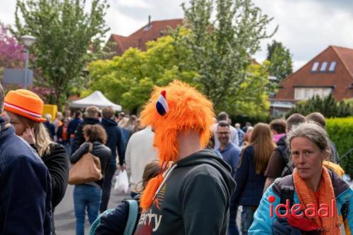 Koningsdag in Warnsveld - deel 2 (27-04-2024)