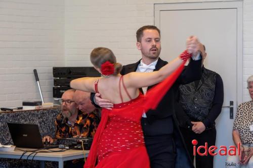 De Uitwijk danst in Zutphen (01-07-2023)